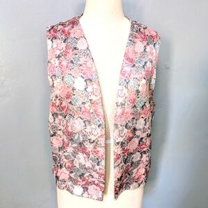 Handmade floral tapestry Molly Ringwald slip on open vest. Large. see msrmnts